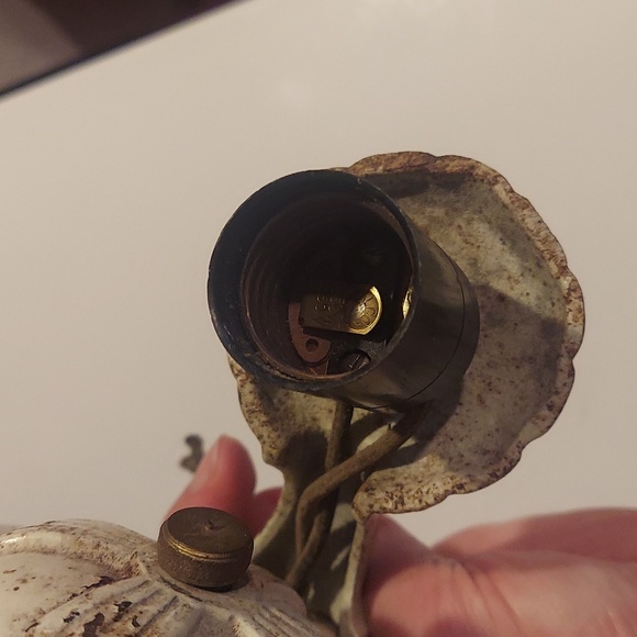 Art Deco Cast Iron Wall Sconce Light - Picture 5 of 13